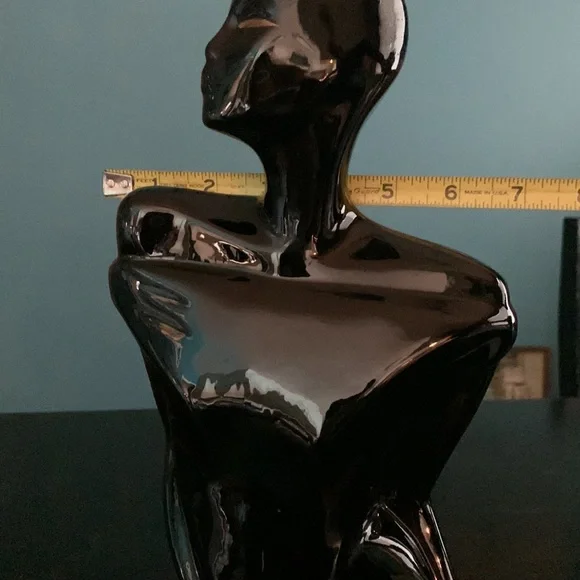 Vintage Mid Century Ceramic Shiny Glaze Female Figurine - Picture 6 of 13